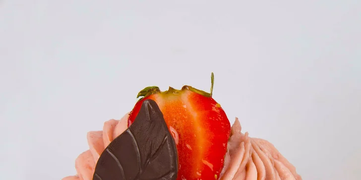 Oslaďte si den: 6 lehkých minicheesecaků s ovocným mousse