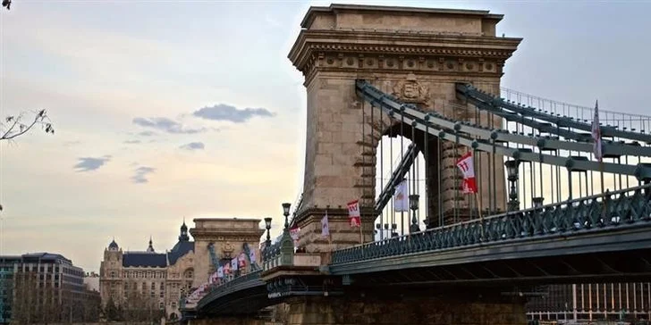 To nejlepší z romantické Budapešti včetně dopravy, ubytování, snídaně a průvodce