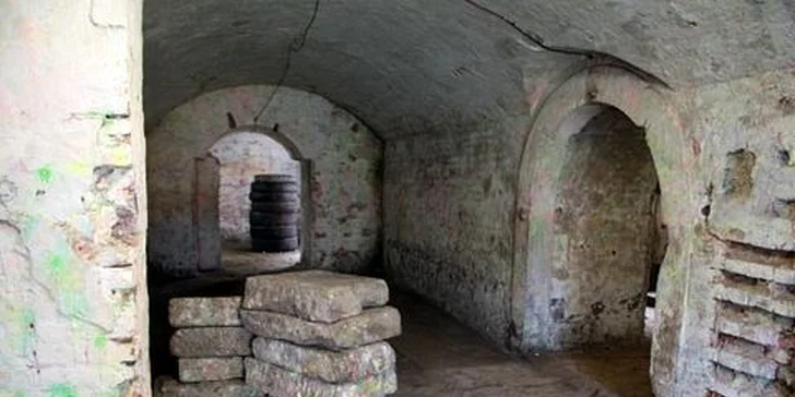 Paintball v neředínské pevnosti: 3hodinová hra s přáteli i kolegy