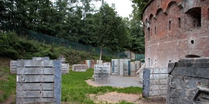 Paintball v neředínské pevnosti: 3hodinová hra s přáteli i kolegy