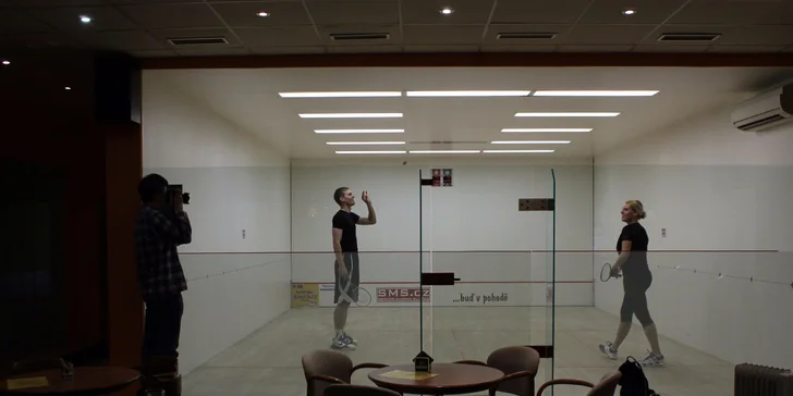 Léto na kurtu: Měsíční permanentka pro dva na squash nebo ricochet