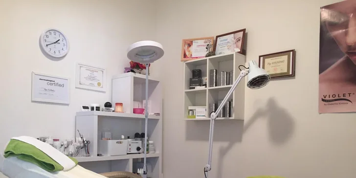 Krásná hned po probuzení: permanentní make-up obočí, rtů nebo linek