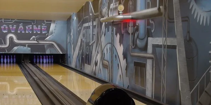 Dvě hodiny bowlingu včetně zapůjčení bot