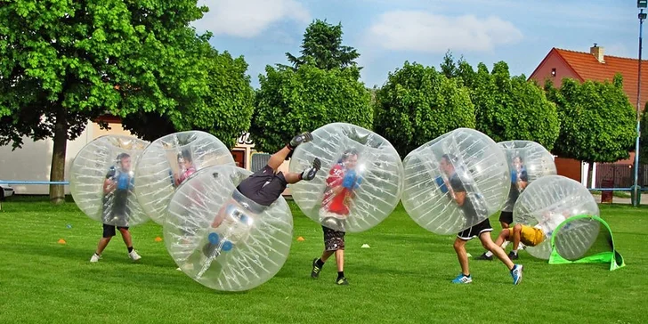Vyzkoušejte Body Zorbing – adrenalinovou koulovanou pro partu nadšenců