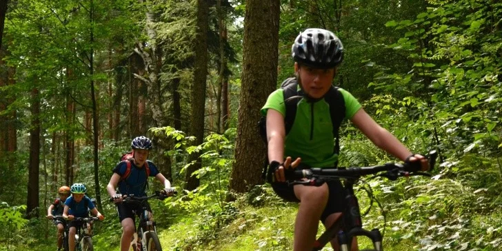 Paintballový, cyklistický nebo rybářský dětský tábor v Jizerkách