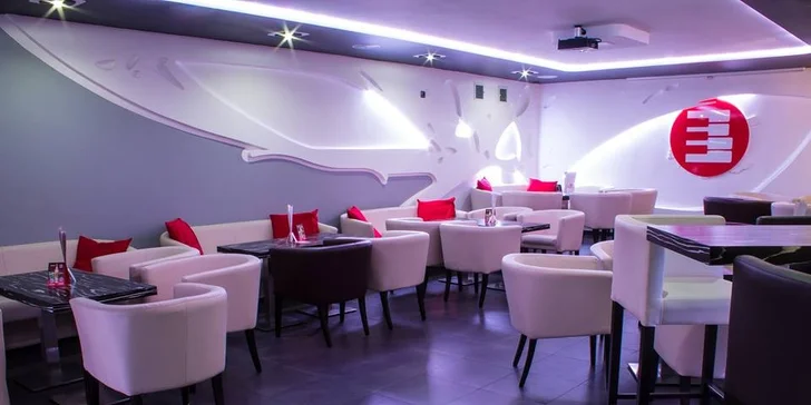Prima večer v baru Buddys: Dvě mojita nebo maxi drinky pro partu přátel