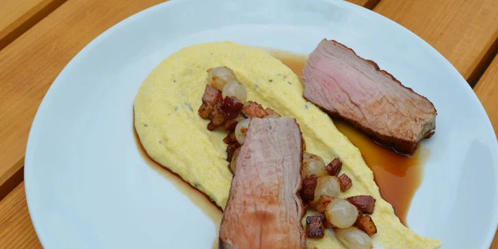 Delikátní 3chodové menu s přípitkem a letním dezertem
