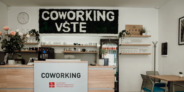 Kurz je vhodný pro jednotlivce i firmy (např. v rámci teambuildingu). 