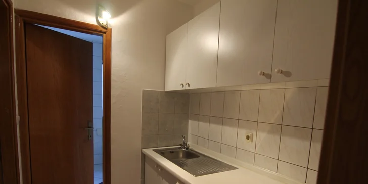 Týden slunění a koupání v Chorvatsku s ubytováním jen 20 metrů od pláže