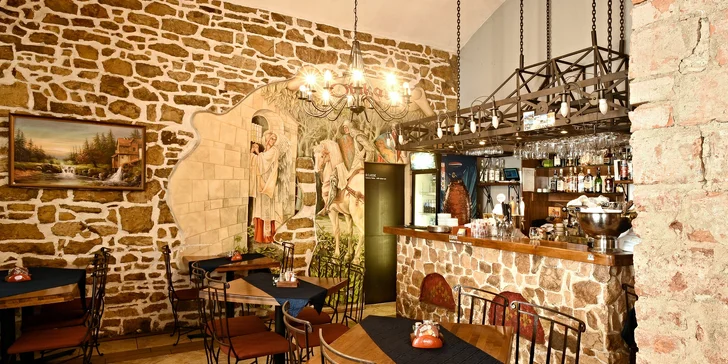 Poskládejte si v srdci Prahy menu dle své chuti: 3 chody s lahví vína nebo bez