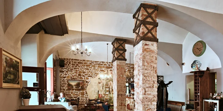 Poskládejte si v srdci Prahy menu dle své chuti: 3 chody s lahví vína nebo bez