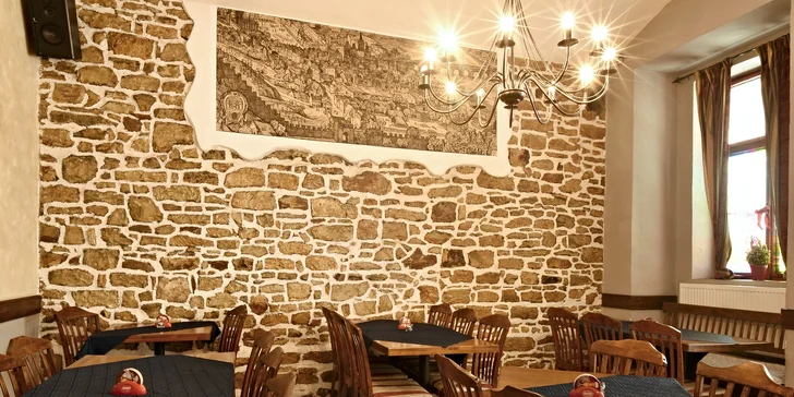 Poskládejte si v srdci Prahy menu dle své chuti: 3 chody s lahví vína nebo bez