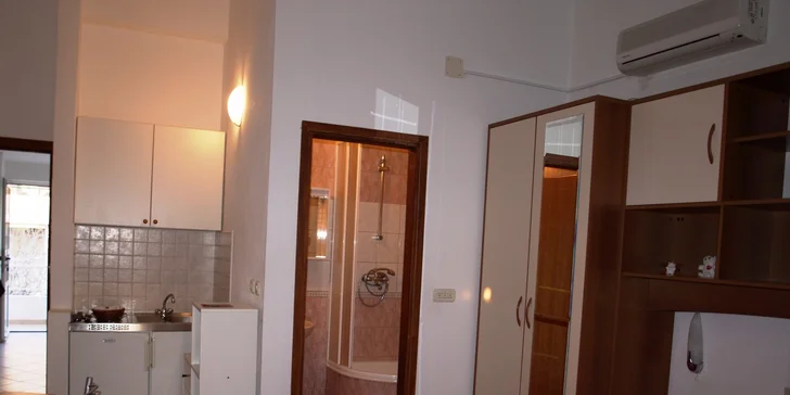7 nocí v apartmánu či studiu u moře v Chorvatsku + dítě do 6 let zdarma