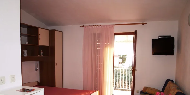 7 nocí v apartmánu či studiu u moře v Chorvatsku + dítě do 6 let zdarma