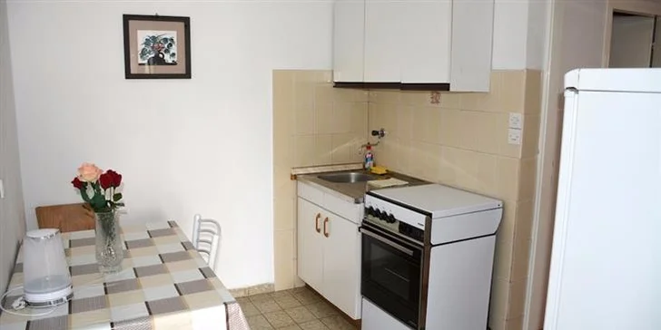 7 nocí v živém chorvatském letovisku Baška Voda vč. polopenze