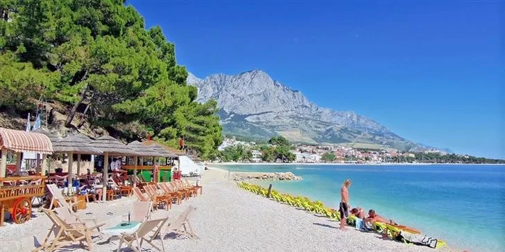 7 nocí v živém chorvatském letovisku Baška Voda vč. polopenze