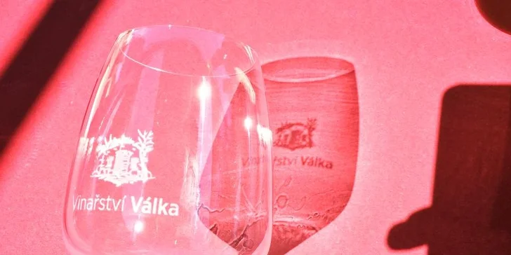 Balíček exkluzivních vín včetně degustace s výkladem ve Vinařství Válka