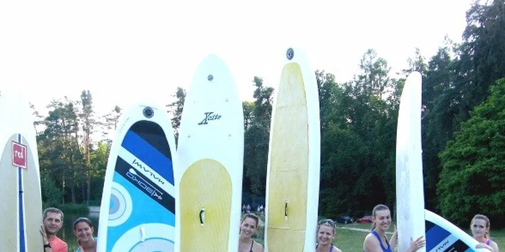 Vodní radovánky: Zapůjčení 1 i 2 paddleboardů včetně příslušenství na 2 hodiny