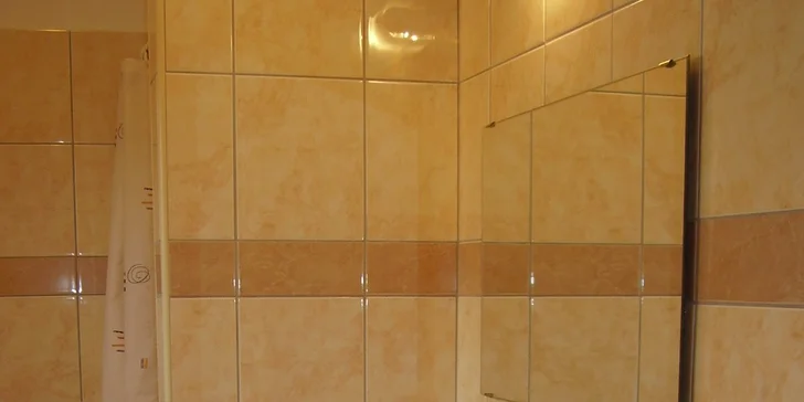 Odpočinek v Maďarsku: Wellness pobyt u termálního jezera Hévíz s polopenzí