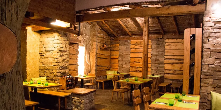 Balkánské menu pro 2: zelenina, pljeskavica, pečeně a jiné dobroty