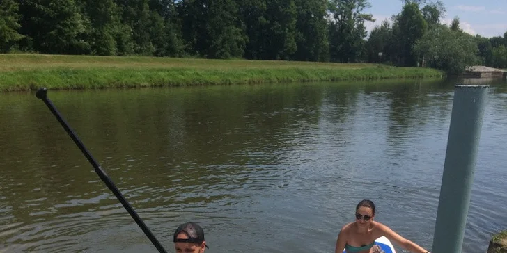 Vodní dobrodružství: Sjíždění řeky Opavy na paddleboardu