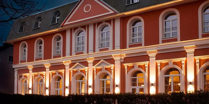 Snový relax ve Varech s polopenzí a špičkovými wellness procedurami