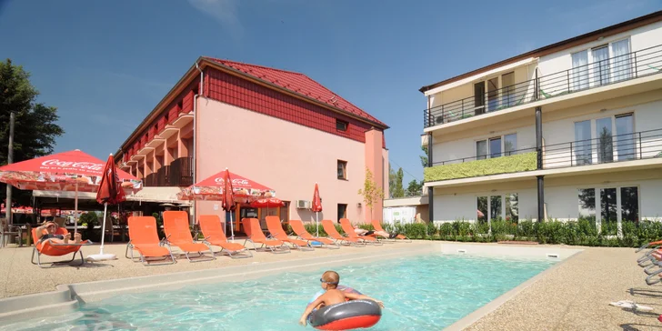 Léto na Seneckých jezerech s neomezeným wellness + 2 děti do 12 let zdarma