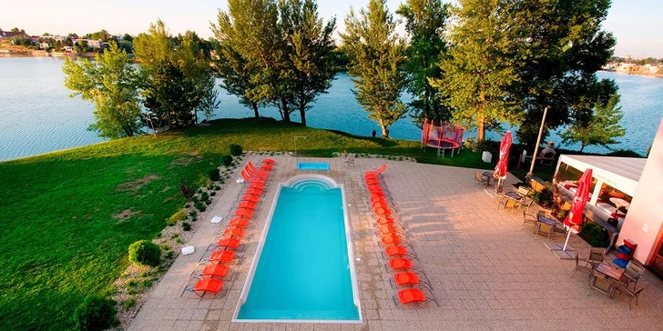 Léto na Seneckých jezerech s neomezeným wellness + 2 děti do 12 let zdarma