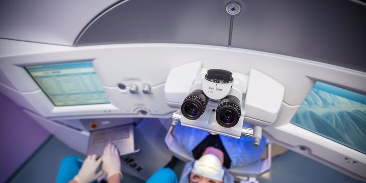 Důkladné předoperační vyšetření očí na špičkově vybavené klinice OFTUM Prague