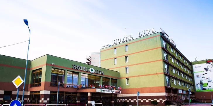 Relax pro dva s polopenzí, vstupy na Čachtický hrad i pohoštění na Selském dvoře