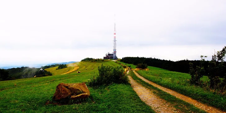 Relax pro dva s polopenzí, vstupy na Čachtický hrad i pohoštění na Selském dvoře