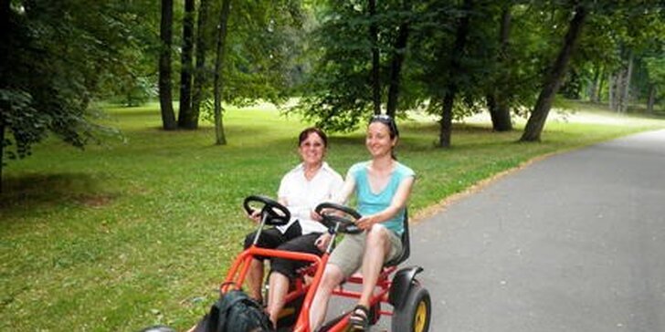 Spanilá jízda v parku: Rozjeďte to na kárách ve Stromovce