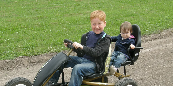Rozjeďte to ve Stromovce - pronájem šlapacích kár na hodinu