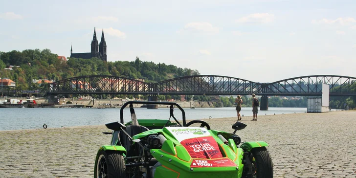 Za volantem motorové tříkolky: Až 2hodinová jízda Prahou v nadupaném vozítku