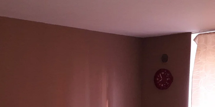 Relaxační havajská masáž s použitím nahřátého oleje