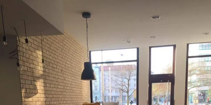 Ať je ráno skutečně dobré: Kvalitní snídaně s kávou nebo čajem