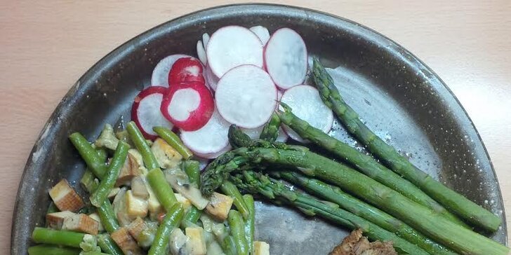 Zdravý veganský oběd - polední menu z Veganolu vč. rozvozu