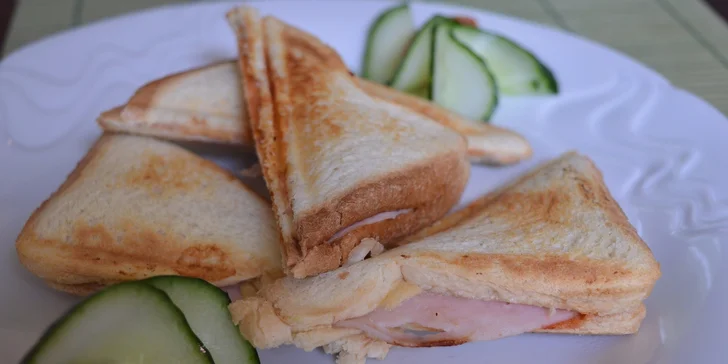 Chutné ráno ve dvou: Snídaňové menu s omeletou nebo toasty
