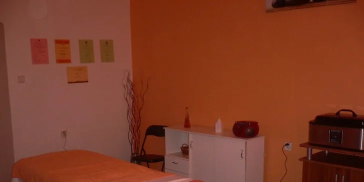 60minutová letní masáž zad, šíje, krku a nohou s vůní melounu