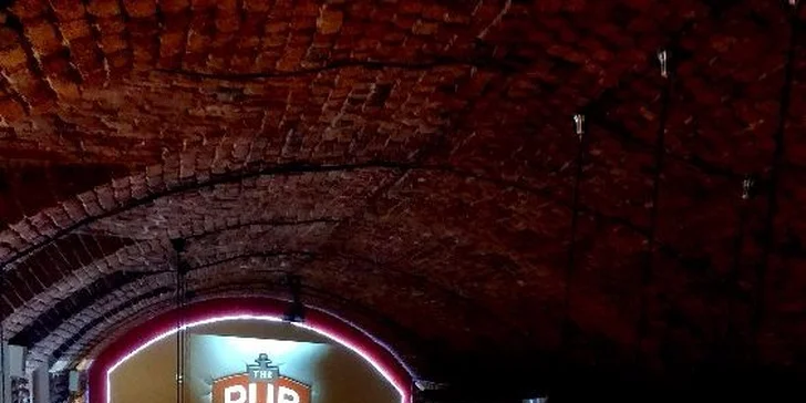 S přáteli do Pubu: 30 kuřecích křidélek v pikantní marinádě Buffalo