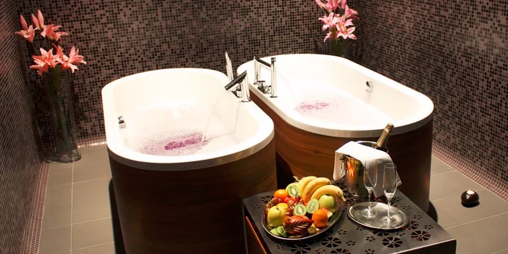 Letní pohoda na Náchodsku s wellness, snídaněmi a romantickou večeří