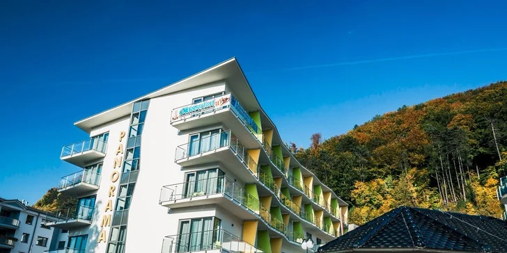 Relaxace v Trenčianských Teplicích: polopenze, sauny, bazén a další wellness