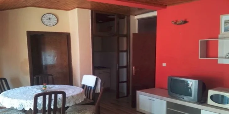 Týdenní relax v apartmánu kousek od moře ve střední Dalmácii