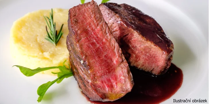 Delikátní 3chodové menu s přípitkem a letním dezertem