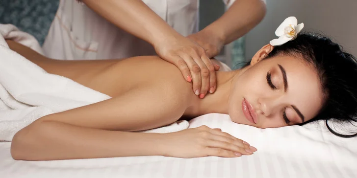 110 minut relaxace: výběr ze 4 luxusních thajských masáží vč. aroma lázně