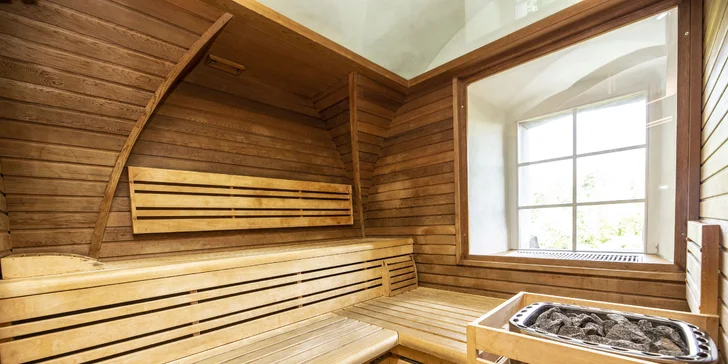 Součástí hotelu je wellness centrum Eden Spa. 