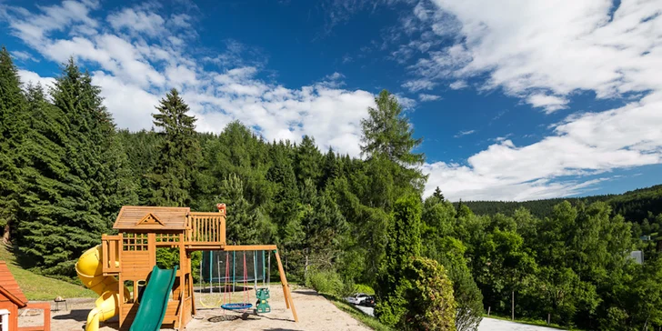 Podzimní nebo jarní dovolená s wellness v Harrachově s ubytováním ve 4* hotelu
