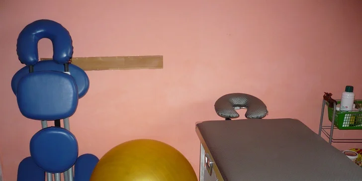 Relaxační masáž zad a šíje v Kolíně