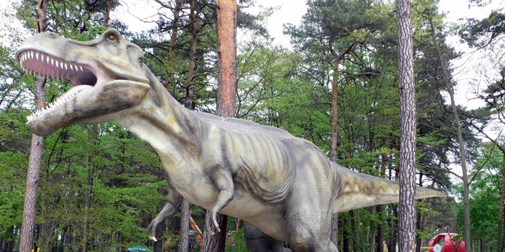Po stopách dinosaurů: Celodenní výlet do polského JuraParku