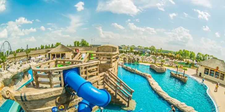 Bavte se! Skluzavek je v Tropical Fun deset – od mírných po extrémní. 